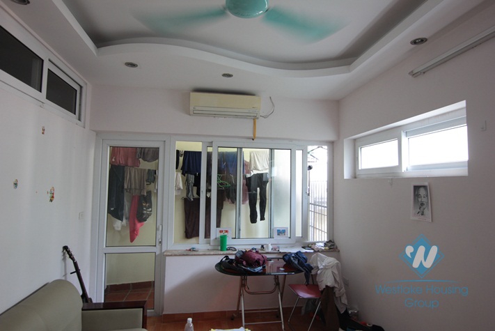 Cozy and modern one bed apartment for rent in Tay Ho